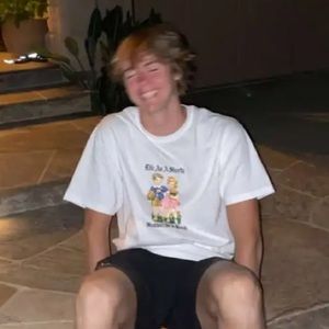 Meet your Posher, Thomas